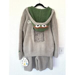 NWT Gelato Pique Sesame Street Fluffy Pajamas Set Oscar Limited Edition Size M